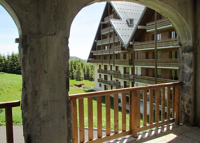 O - Sancy De Tourisme Lägenhetshotell Super Besse