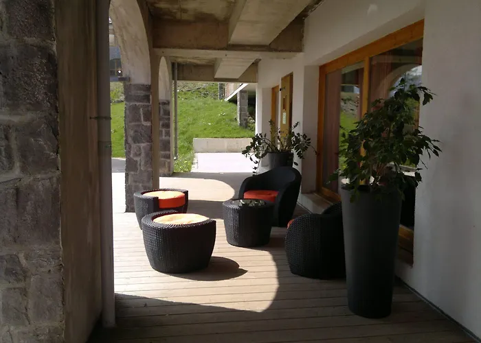 O - Sancy De Tourisme Lägenhetshotell Super Besse